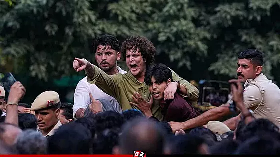 মোদির বিরুদ্ধে ফুঁসছে ভারতের তরুণ প্রজন্ম, উত্তাল রাজপথ