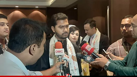 আটকে পড়া সৌদি প্রবাসীদের ভিসার মেয়াদ বাড়াতে আলোচনার চেষ্টা চলছে : প্রতিমন্ত্রী