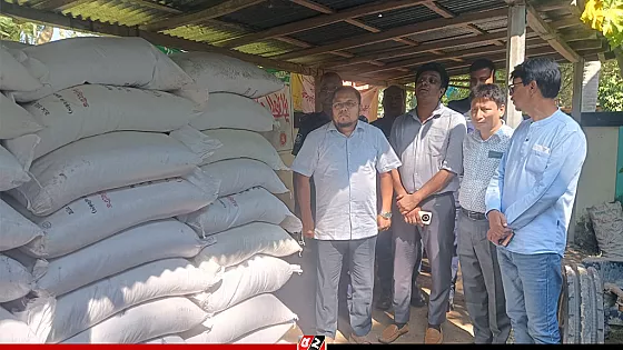 পাচারকালে ১২০ বস্তা সার উদ্ধার, জরিমানাসহ ডিলারশীপ বাতিলের সুপারিশ 
