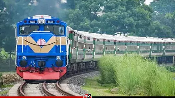 দুর্গাপূজায় তিন জোড়া বিশেষ ট্রেন চালাবে রেলওয়ে