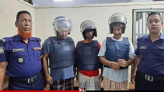আইভীর ‘জয় বাংলা’ স্লোগানের পর আইনজীবীসহ গ্রেপ্তার ৩