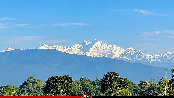 পঞ্চগড় থেকে দেখা মিলছে কাঞ্চনজঙ্ঘার, পর্যটকদের ভিড়