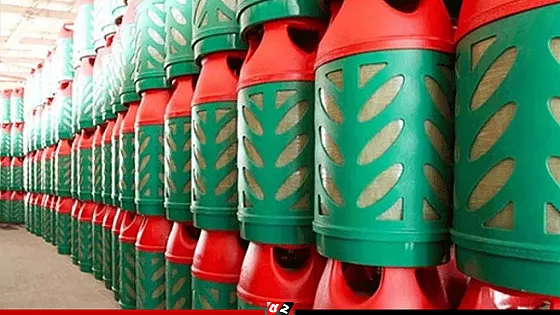 সিরাজগঞ্জে ৪০০ এলপিজি সিলিন্ডার লুট, গ্রেপ্তার ৩