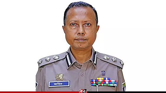 বাসায় মাদকসহ ডিজে পার্টি, অতিরিক্ত ডিআইজি অপসারণ
