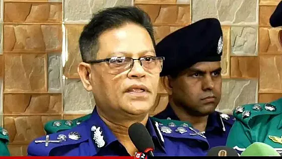 চাঁদাবাজি বন্ধে শিগগিরই আসছে নতুন আইন: আইজিপি