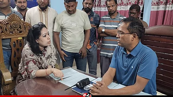 রুমিন ফারহানার সঙ্গে ওসির বাদানুবাদের ঘটনায় পুলিশের জিডি