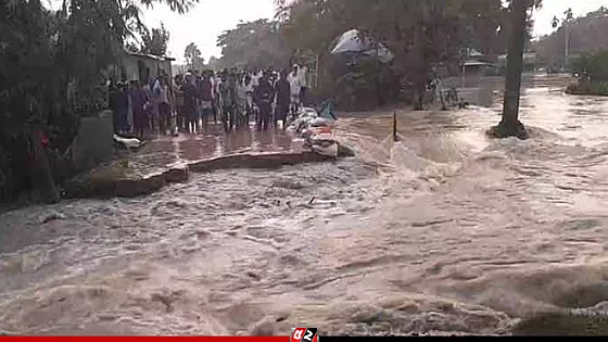 নেত্রকোণায় বন্যা পরিস্থিতির অবনতি, শেরপুরে নিহত বেড়ে ৯