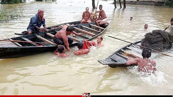 নৌকা ডুবে প্রাণ গেলো দুই শিশুর 