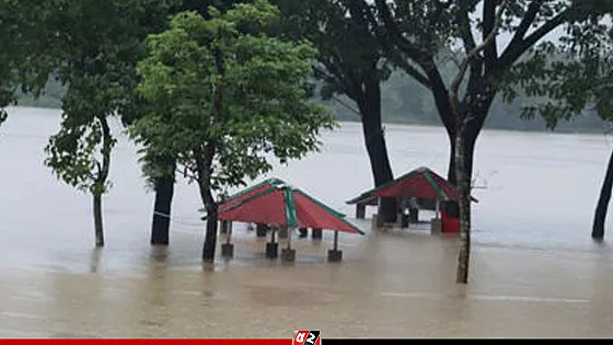 কুমিল্লায় বৃষ্টি-বন্যার প্রভাবে দুইদিনে ৪ জন নিহত 