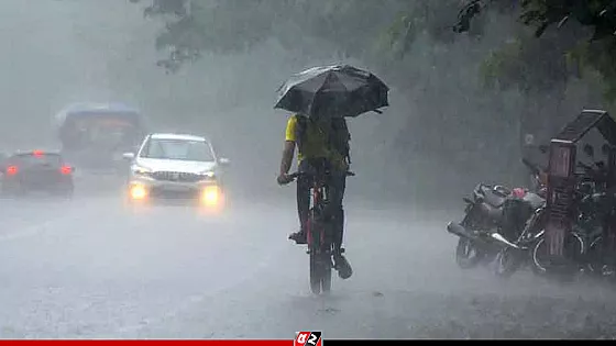 ছয় বিভাগে অতিভারী বৃষ্টির আভাস, শঙ্কা ভূমিধসের 