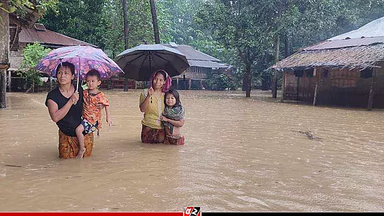 ভারী বর্ষণে কক্সবাজারের নিম্নাঞ্চল প্লাবিত