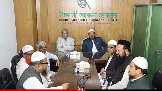 এবার চরমোনাইয়ের পীরের সঙ্গে বৈঠক করলেন মির্জা ফখরুল