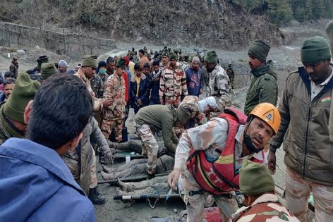 ভারতে হিমবাহ ধসের ঘটনায় মৃত্যু বেড়ে ৩২, এখনও নিখোঁজ ১৯৭