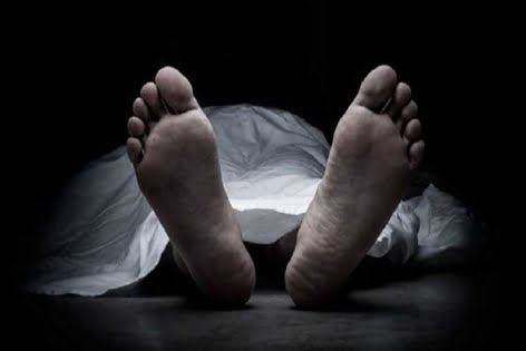 বিষ পানে করে একইসঙ্গে ২ বোনের আত্মহত্যা