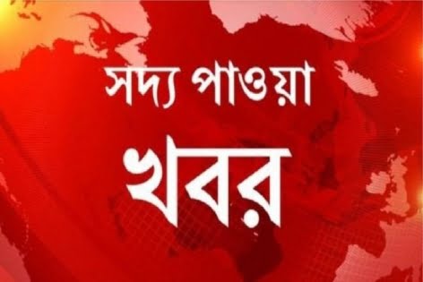 মহাখালী বাস টর্মিনালে পরিবহন শ্রমিকদের অবস্থান