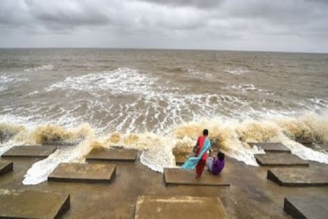 ইয়াস আঘাত আনার কিছুক্ষণের মধ্যে পশ্চিমবঙ্গে ২ জনের মৃত্যু