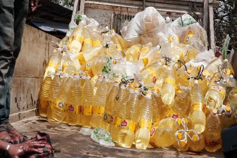 চট্টগ্রামে গুদামে মিললো টিসিবি পণ্য, আটক ৩