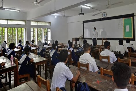 রোজাতে সপ্তাহে ২ দিন শিক্ষাপ্রতিষ্ঠান বন্ধ থাকবে