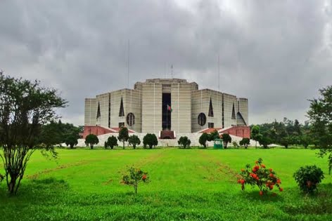 জাতীয় সংসদ ভবনে সবার জন্য উন্মুক্ত ঈদুল ফিতরের জামাত