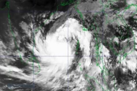 ঘূর্ণিঝড় অশনি : আবহাওয়ার নতুন হুঁশিয়ারি সংকেত