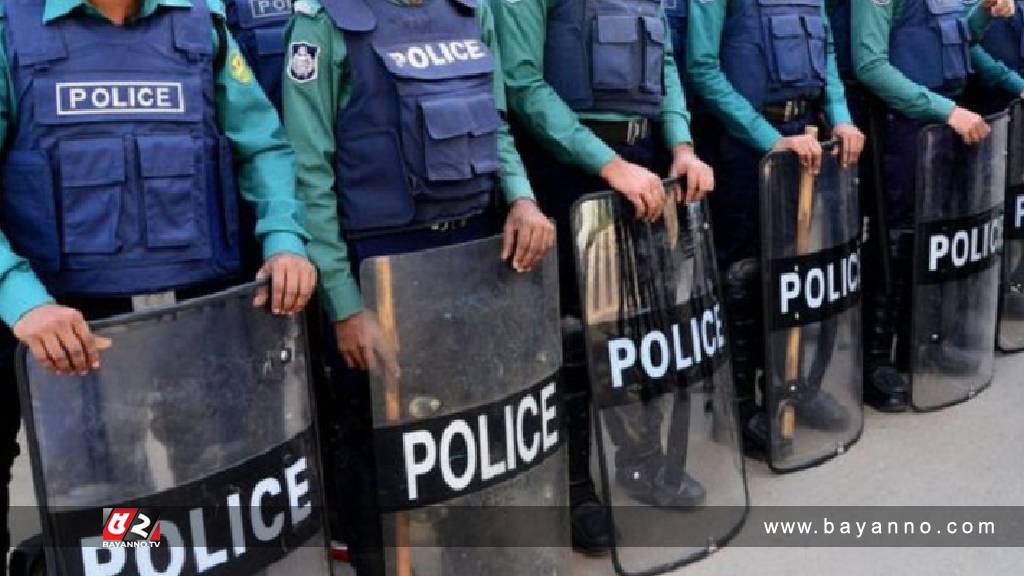 চাকরি হারিয়েছেন মাদকাসক্ত ১১৬ পুলিশ 