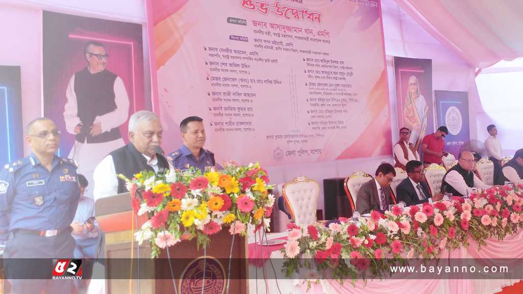 জনগণের নিরাপত্তার স্বার্থে সরকার কাউকে ছাড় দেয় না: স্বরাষ্ট্রমন্ত্রী স্বরাষ্ট্রমন্ত্রী