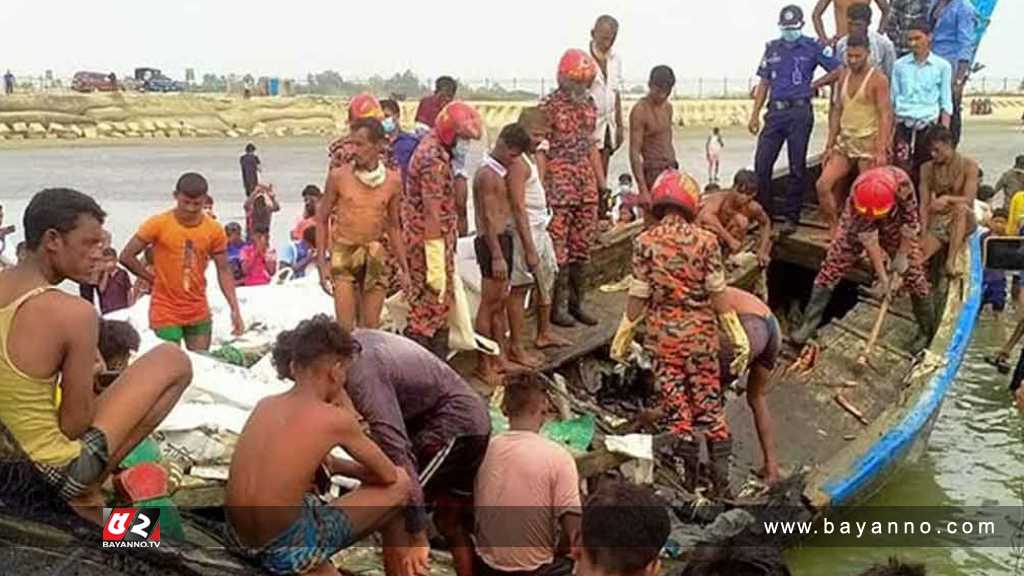 ট্রলারে অর্ধগলিত ১০ মরদেহ: মহেশখালী থেকে দু’জন গ্রেপ্তার ট্রলারে অর্ধগলিত মরদেহ