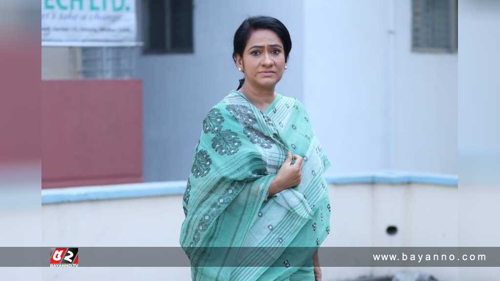 অভিনেত্রী মনিরা মিঠুর বাসায় চুরি মনিরা আক্তার মিঠু