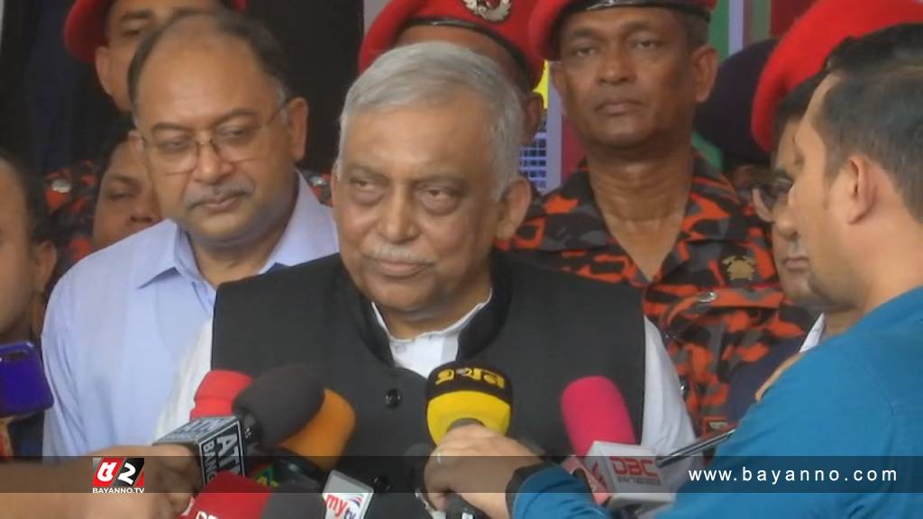 সংলাপ-আলোচনার মাধ্যমে সমস্যার সমাধান করতে হবে স্বরাষ্ট্রমন্ত্রী