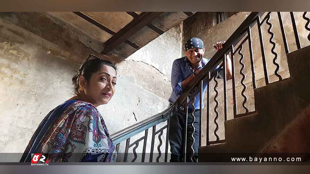 তানিয়া-আহমেদ,-এস-আই-টুটুল