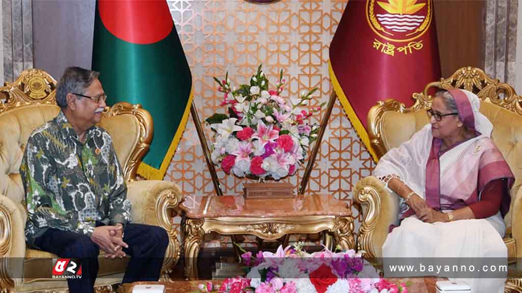 রাষ্ট্রপতির সঙ্গে প্রধানমন্ত্রীর সৌজন্য সাক্ষাৎ